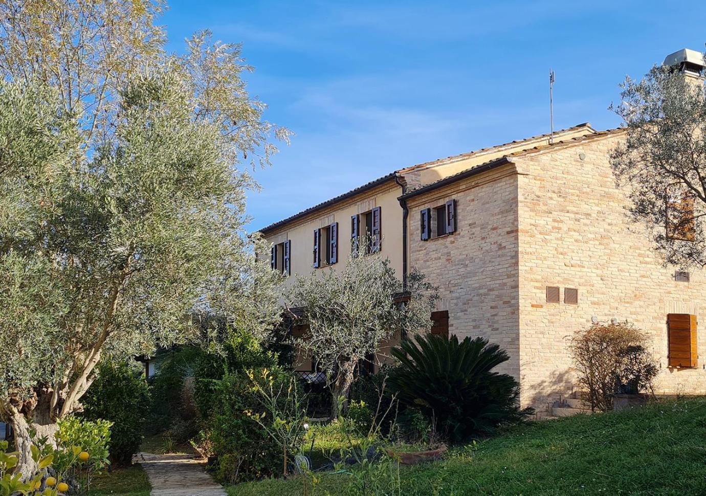 Le Residenze Degli Ulivi Hotel Campofilone Exterior foto